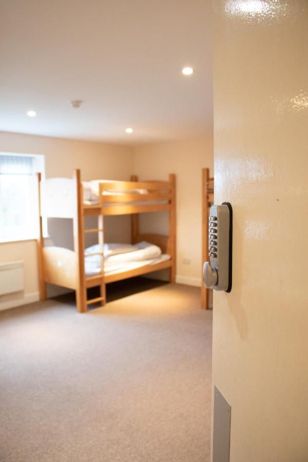 Cholderton Stonehenge Hostel - Yha Affliated מראה חיצוני תמונה